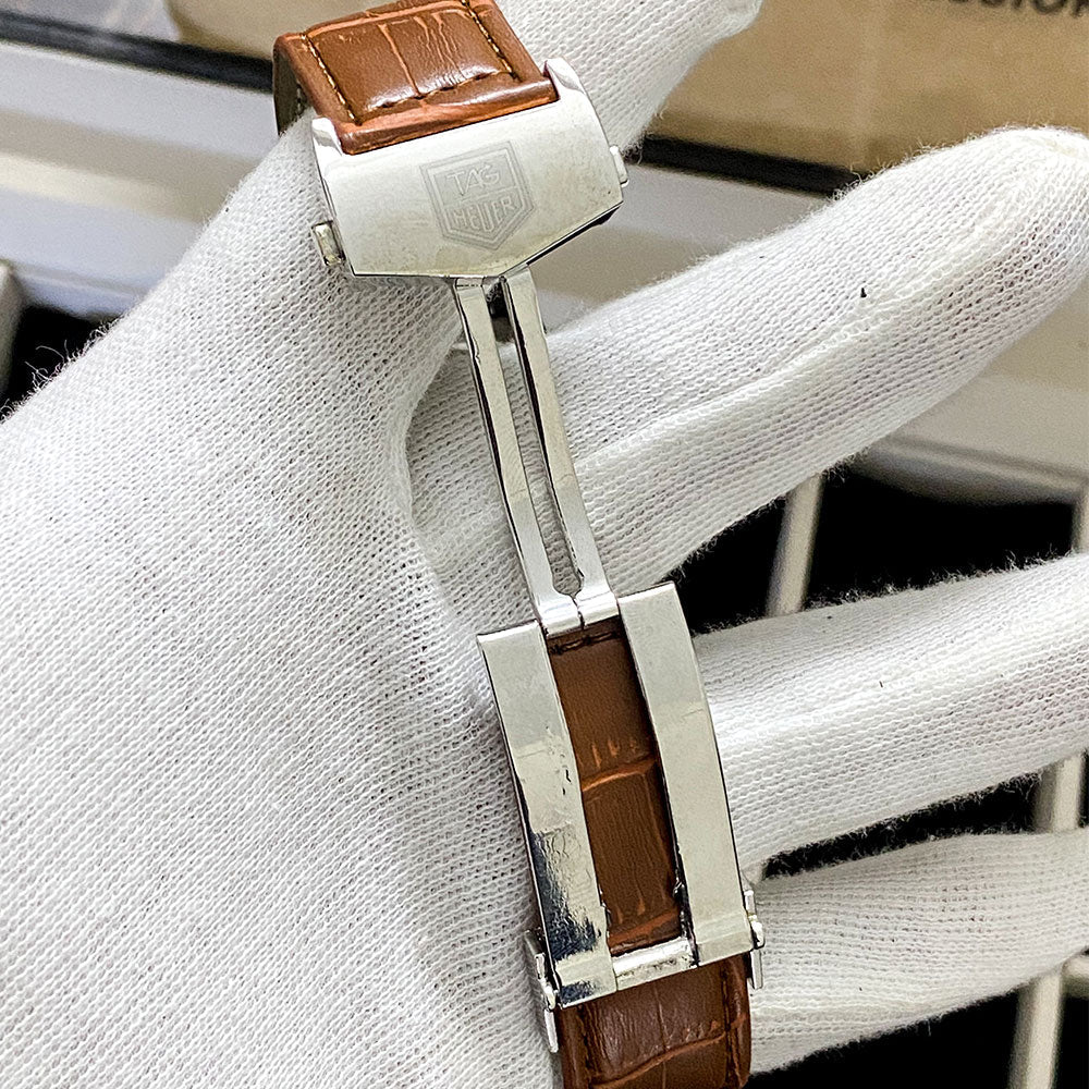 Premium Leather Tagheur Carrera Calibre 5 – Day And Date Both Working- Best Quality Analog Watch For Men
