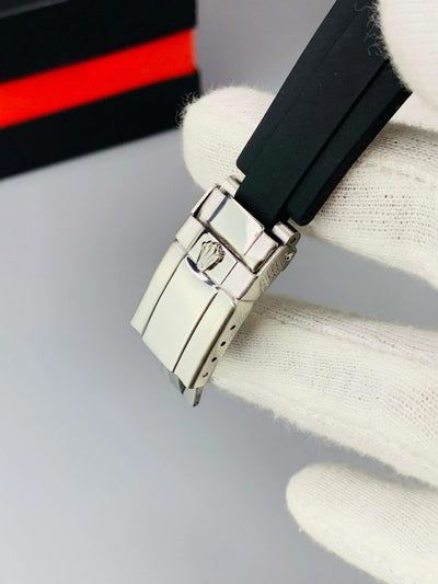 Rolex Oyster Perpetual Luxury Timepiece – Timeless Stainless Steel Dial With Premium Rubber Strap